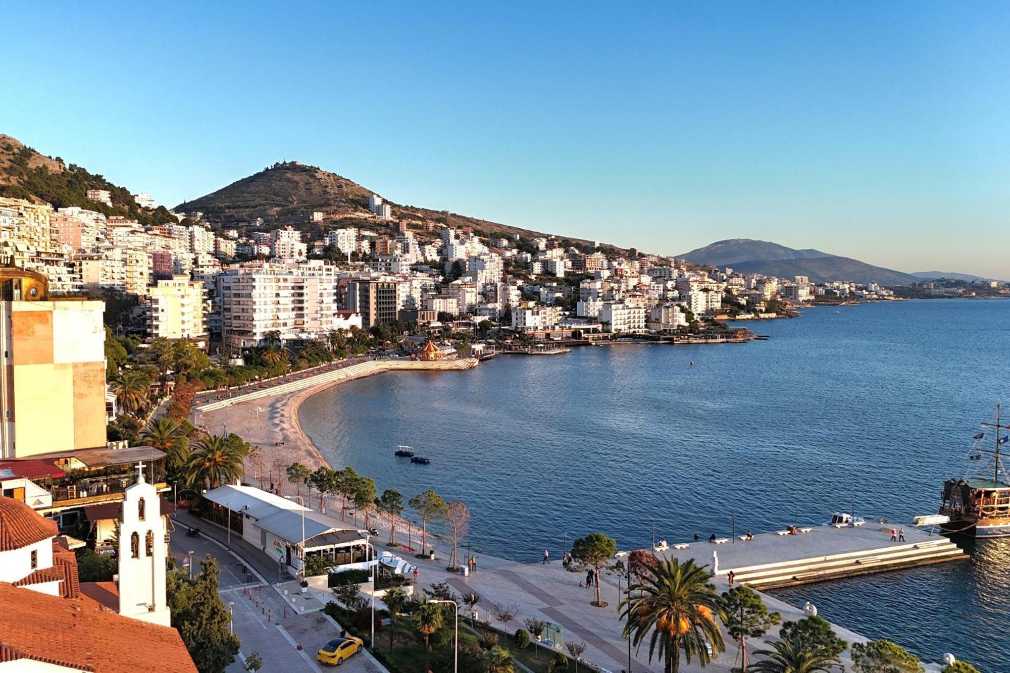 Saint Tropez Apartment Sarandë エクステリア 写真