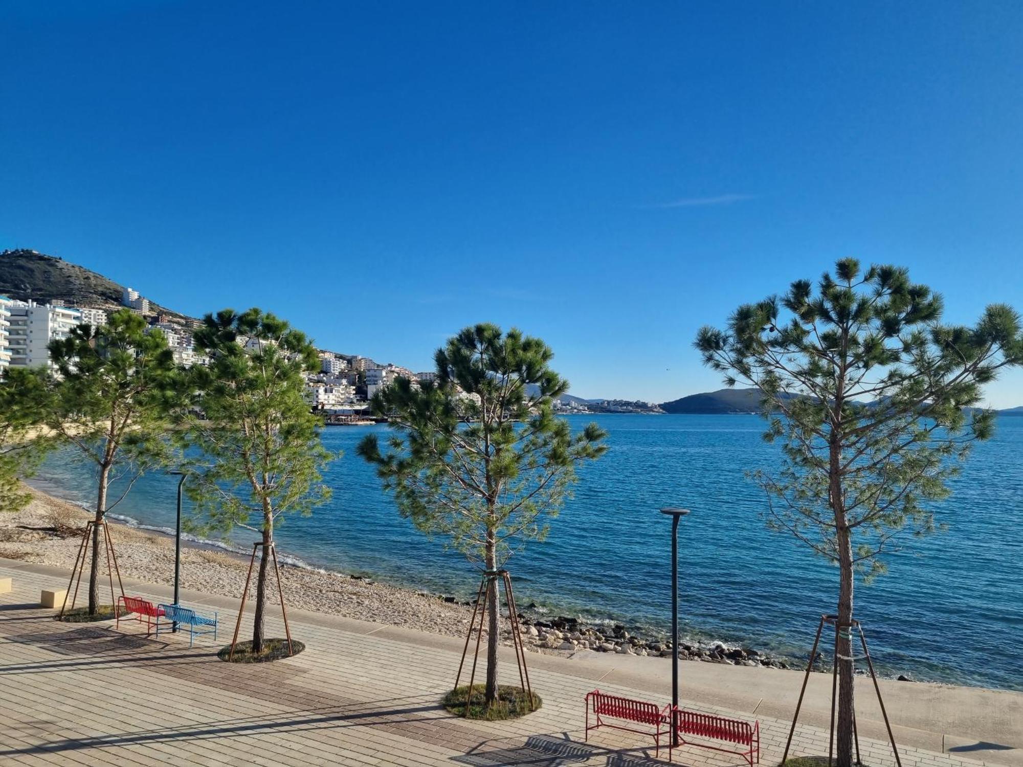 Saint Tropez Apartment Sarandë エクステリア 写真